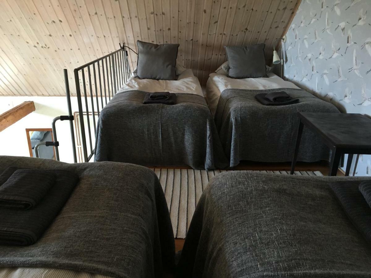 Glamping Och Gardslaegenhet Mellan Himmel Och Hav Skivarp Exterior foto